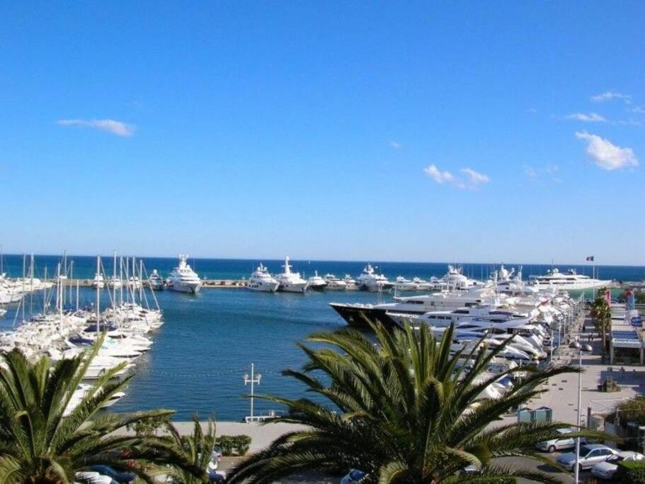 Appartement Vue Mer, 5Min A Pied De La Plage, Parking Prive Vallauris Exterior foto